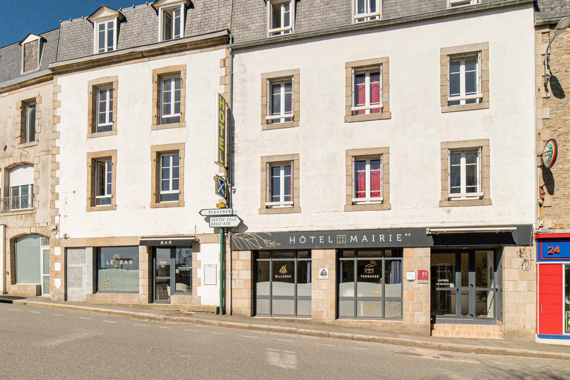 Hotel De La Mairie Saint-Pol-de-Léon Exteriör bild